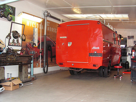 KONICA MINOLTA DIGITAL CAMERA